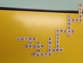 창의영어놀이(Who made breakfast?)